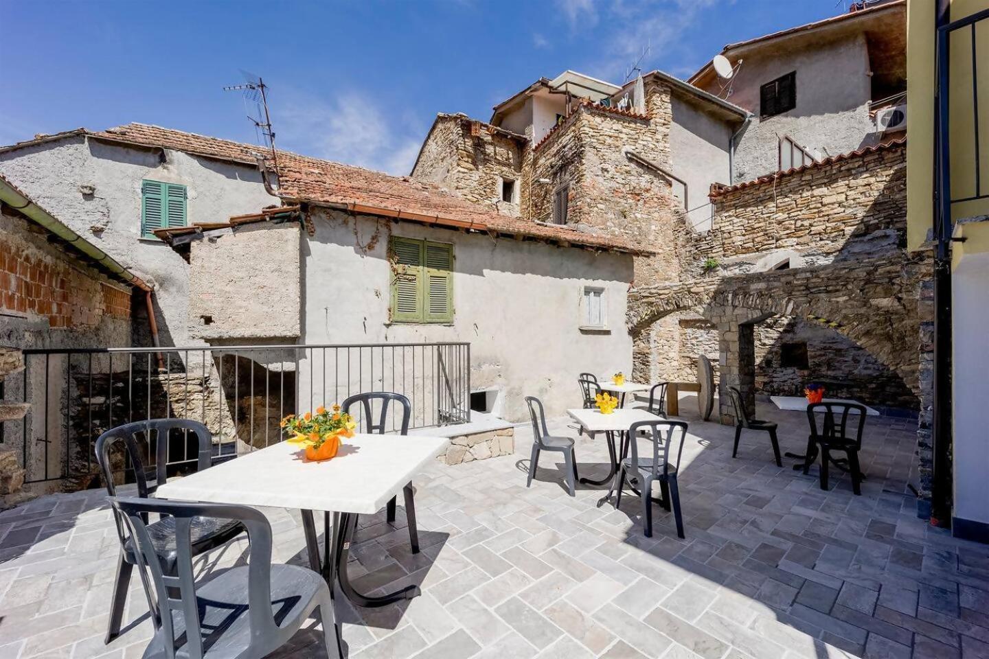 Appartamento Alba Dachi Farm Marina dʼMarina dʼAndora エクステリア 写真
